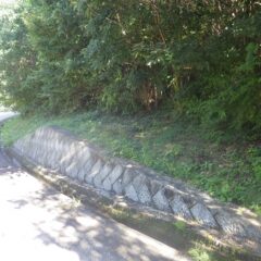 次は農道脇の草刈り作業