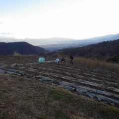 日が傾くと急に寒くなります